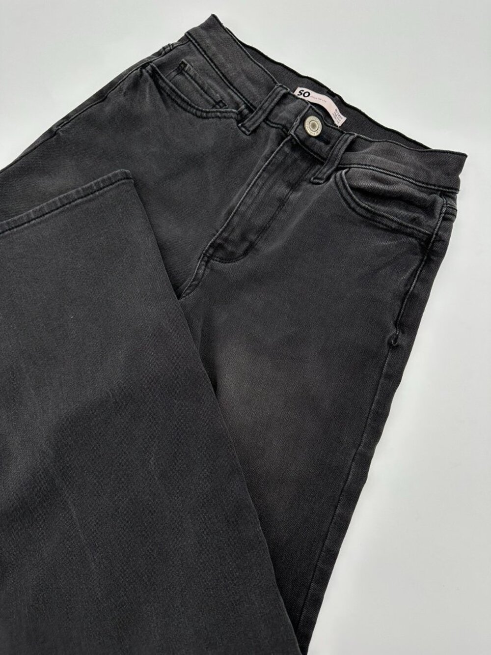 SO Women's High Rise Wide Leg Barrel Jeans Size 0/24W Charcoal Wash